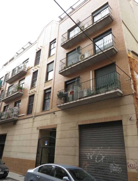 CL MÉDICO ESTEVE 10, 46007 VALENCIA