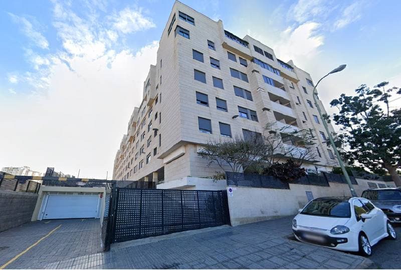 CL DR JULIO BARRY RODRIGUEZ 3, 1, 5, 0G 35001 PALMAS DE GRAN CANARIA (LAS)