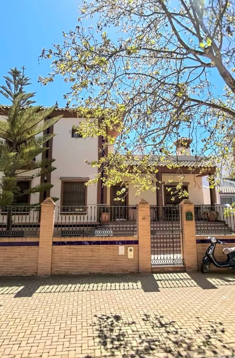 CL D. JUSTO RODRIGUEZ PULIDO 48, 21420 ISLA CRISTINA