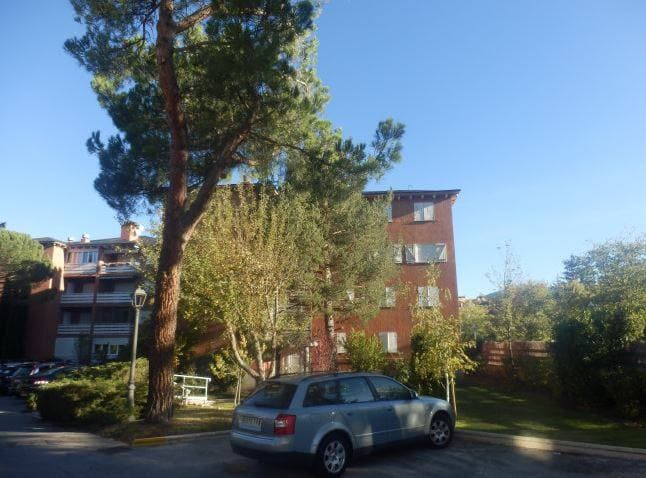 UR EL PARQUE 3, B, 2, A 40100 SAN ILDEFONSO O LA GRANJA