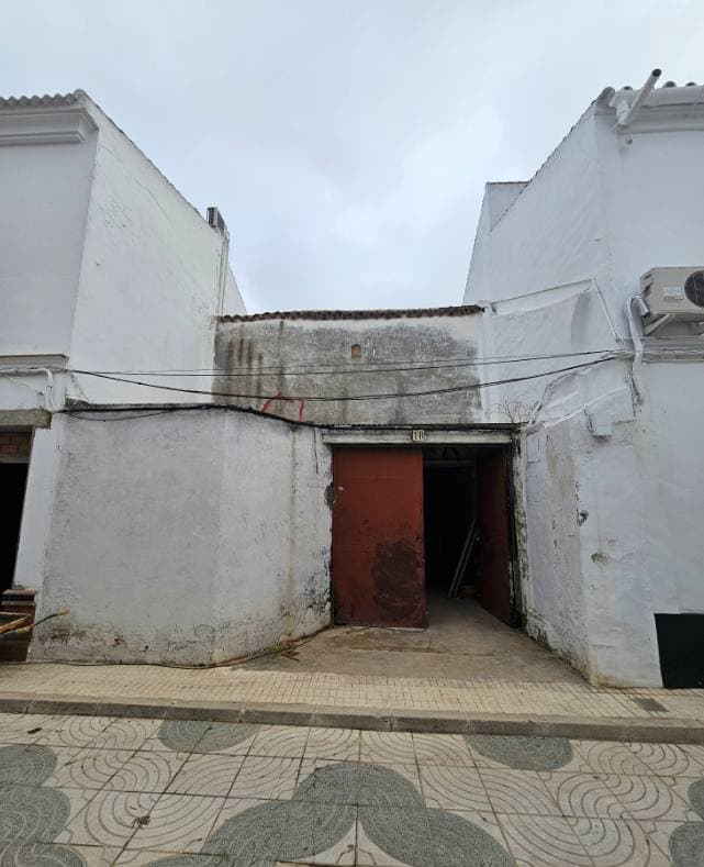 CL OBISPO JESUS DOMINGUEZ 18, 41840 PILAS