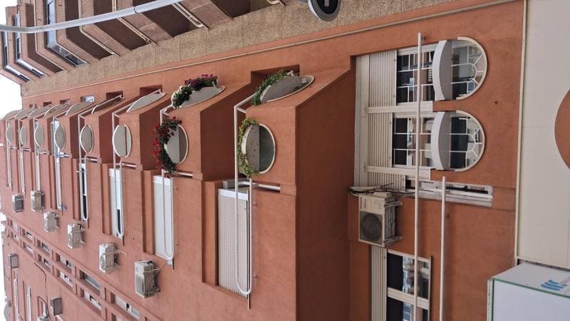 AV ANDALUCIA 43, 3, 10, B 23006 JAEN
