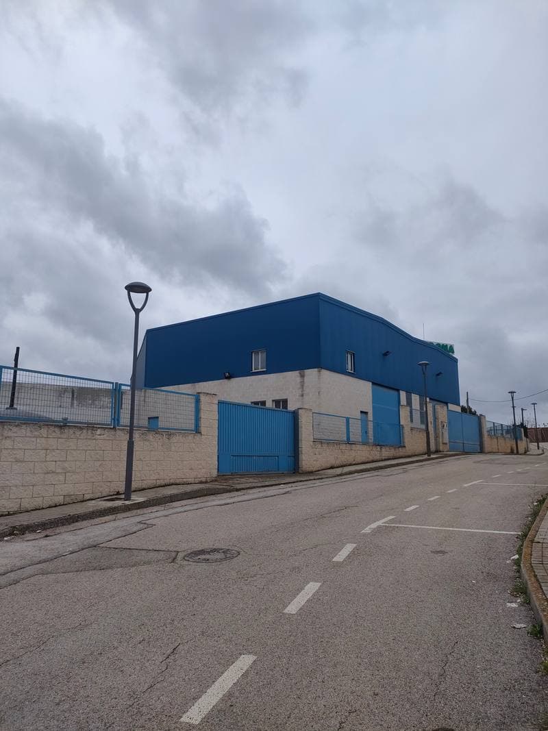 CM CALVARIO 1, 28590 VILLAREJO DE SALVANES
