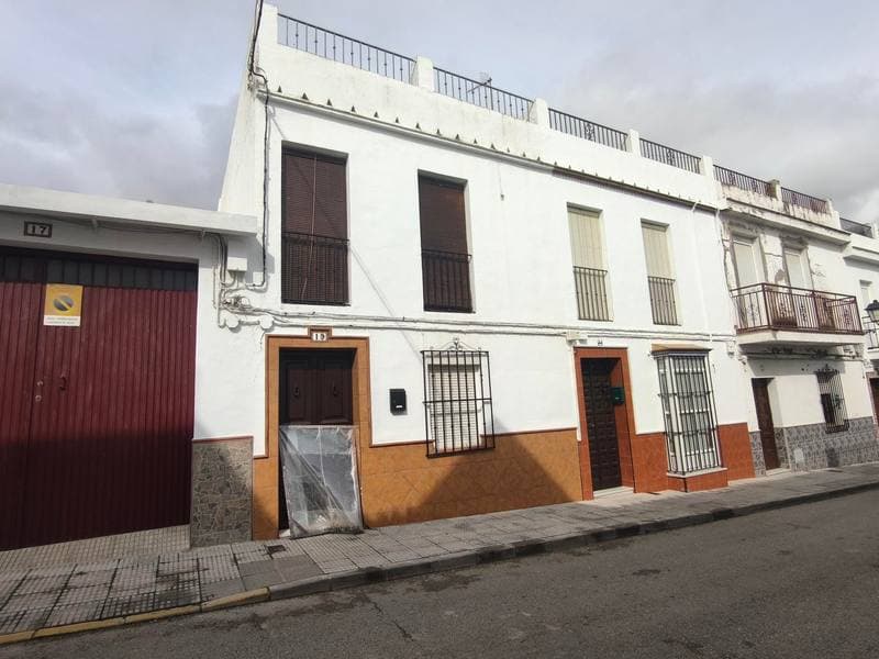 CL VG DEL PILAR 18, 41540 LA PUEBLA DE CAZALLA