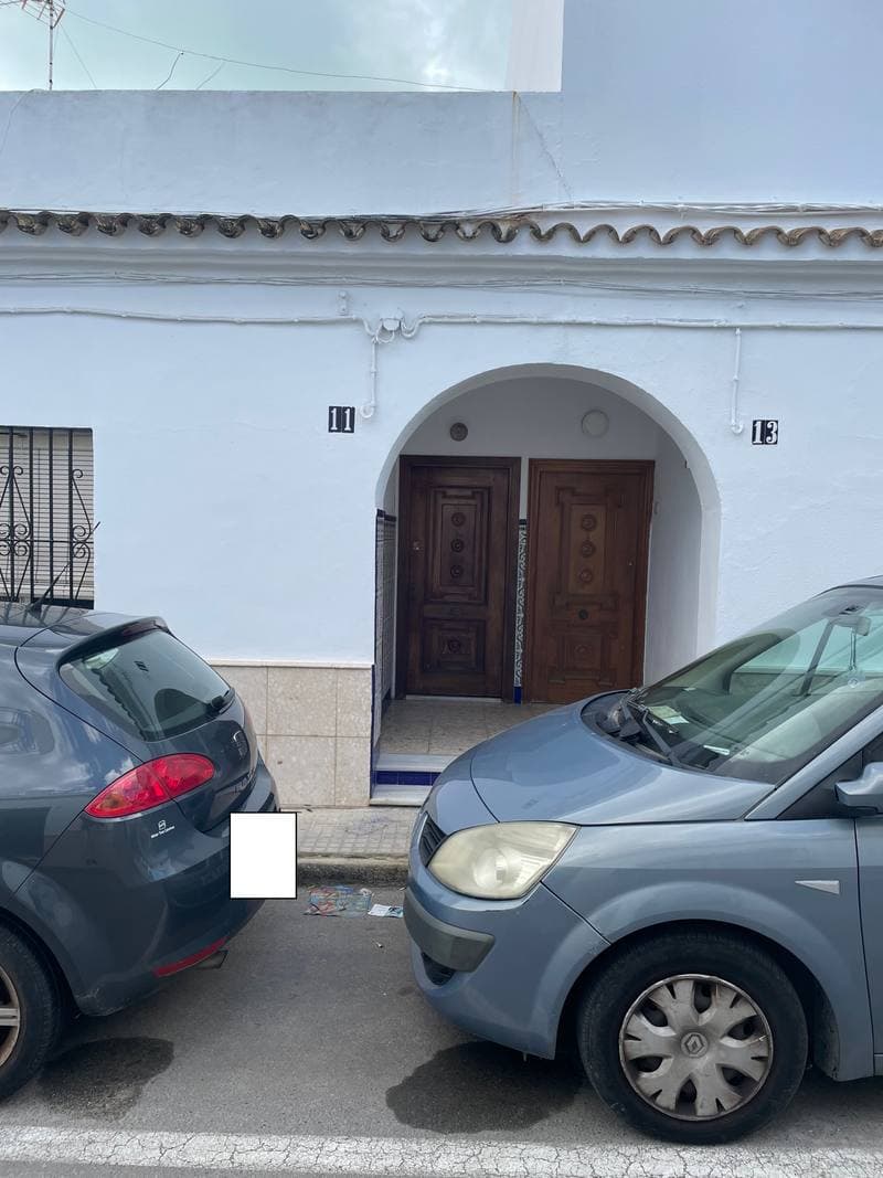 CL RAMIRO LEDESMA 11, 11160 BARBATE