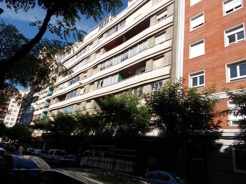CL RAMIRO VALBUENA 10, 5, E 24001 LEON