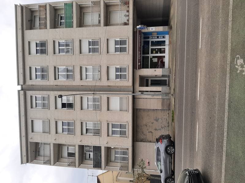 AV LAZA DE 82, BJ, C 32600 VERIN - Imagen 1