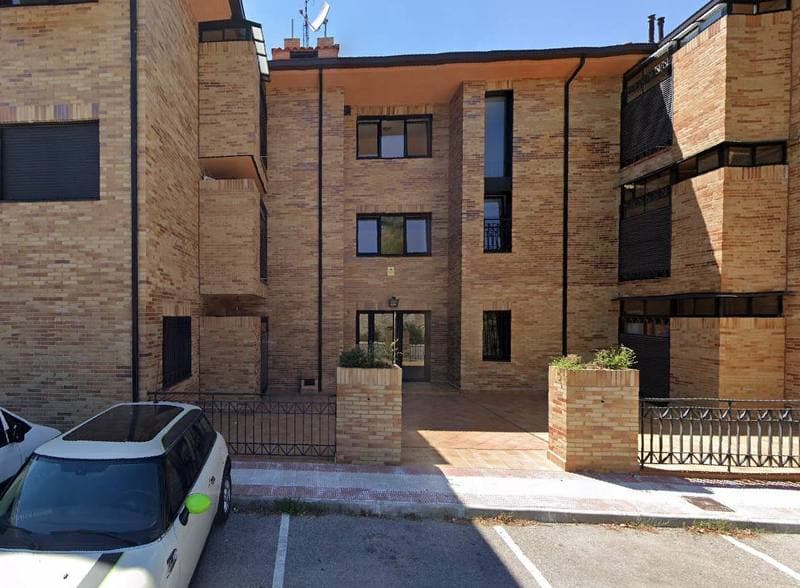 CL GOLONDRINAS 5, 0, 3 28400 COLLADO VILLALBA