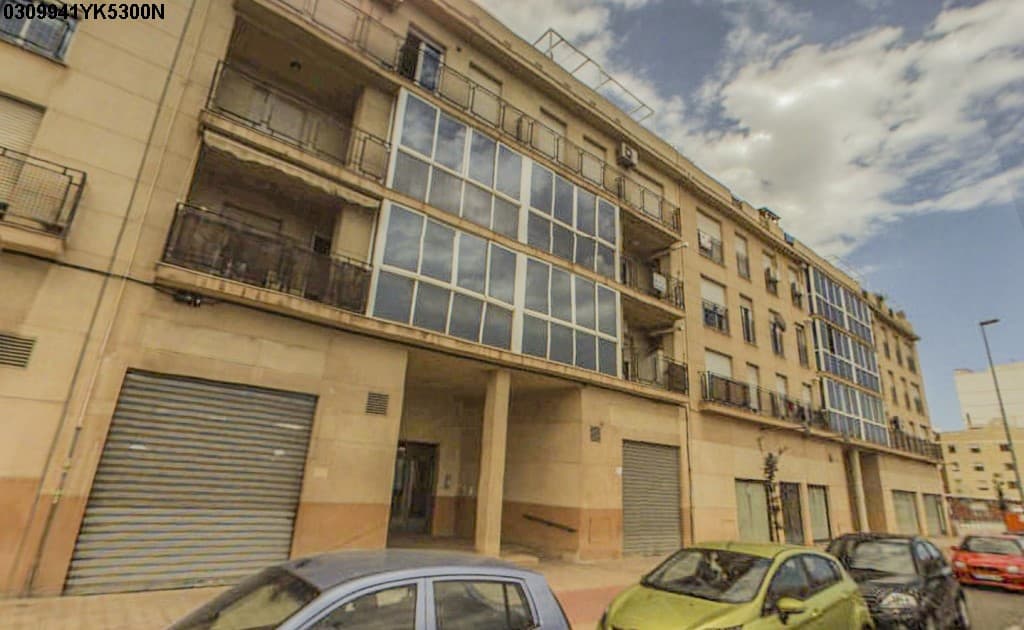 Finca 7624 -"DESCRIPCION:URBANA.- PLANTA BAJA del edificio en Castellón, carretera Alcora, número 160, antes sin número, sin especial destino, con acceso independiente por puertas recayentes directamente a sus fachadas. Ocupa una superficie construid - Imagen 1