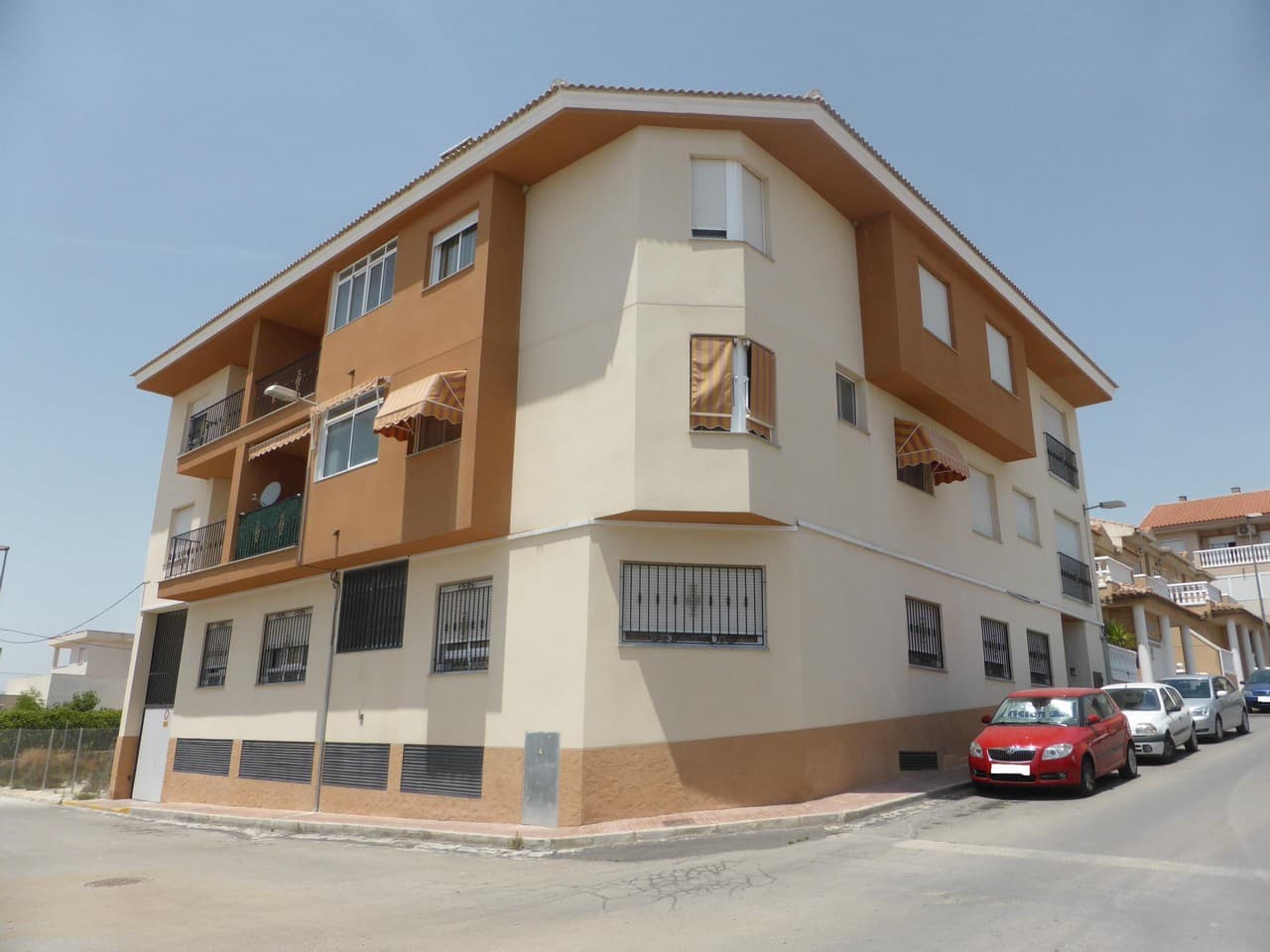 Vivienda en planta primera alta, letra C. Dirección catastral: CL RAMON GAYA 9 Pl:01 Pt:C, C.P. 30562 CEUTI. Distribuida en diferentes dependencias, con una superficie de 62,10 m2. A esta vivienda le corresponde como anejos inseparables la plaza de a - Imagen 1