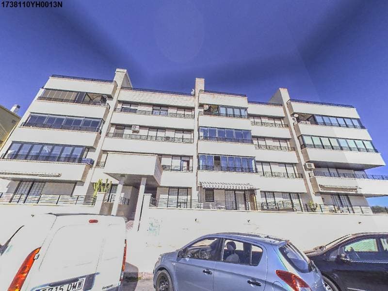 100,00% de Propiedad plena de URBANA.- CERO ENTEROS CUATROCIENTOS CUARENTA Y OCHO CENTÉSIMAS POR CIENTO de finca del total del local, que equivale a una participación de UN ENTERO Y SESENTA CENTÉSIMAS POR CIENTO de la primera fase del mencionado loca - Imagen 1