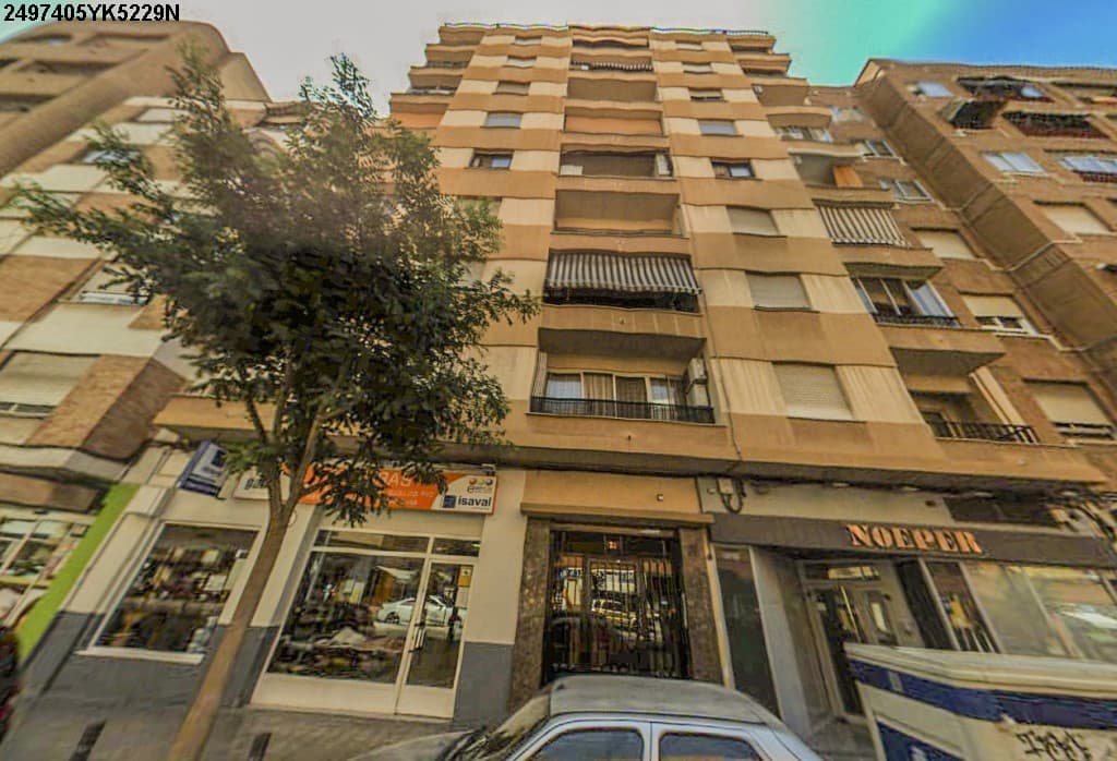 URBANA: TREINTA Y NUEVE.-Vivienda del tipo D, situada en la planta séptima en alto, de la Avenida de Valencia, 21 en Castellón.