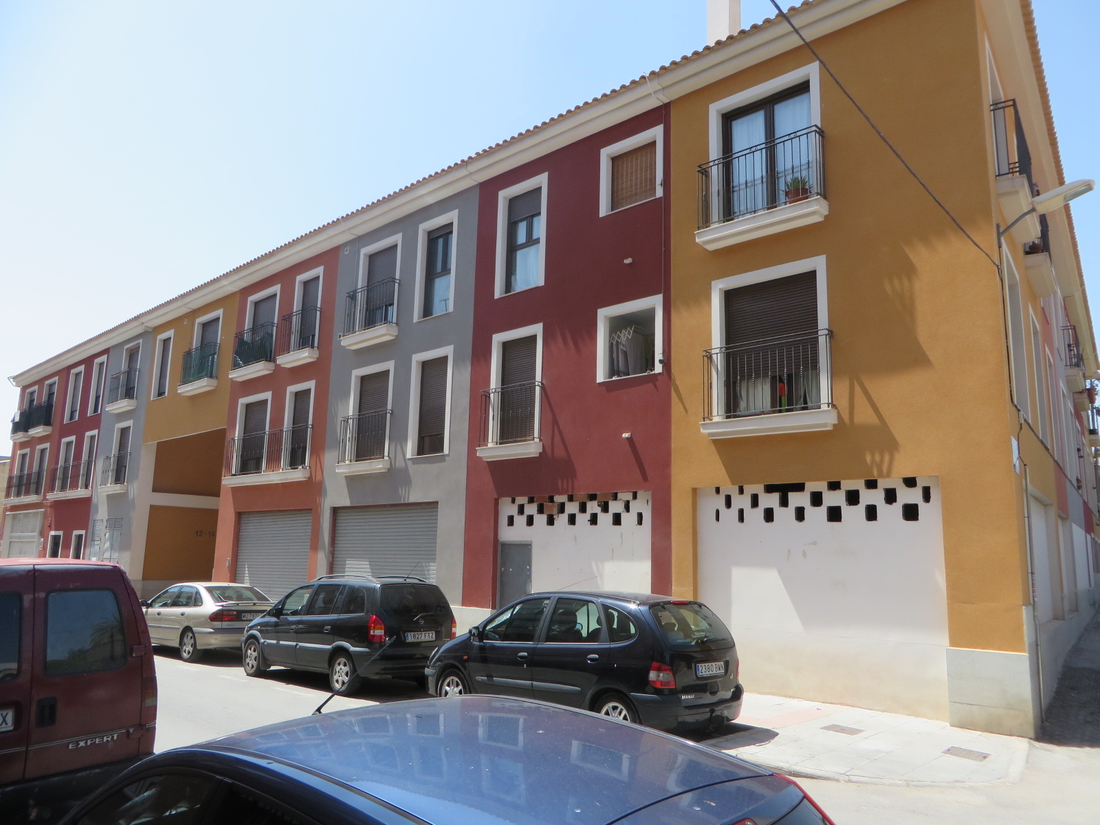 100,00% de Propiedad plena de URBANA.-DEPARTAMENTO NÚMERO CIENTO SEIS: TRASTERO rotulado con el número OCHO existente en la PLANTA SÓTANO DOS del edificio, en construcción, sito en Mutxamel, calle Villena, números doce y catorce, esquina calle Monneg - Imagen 1
