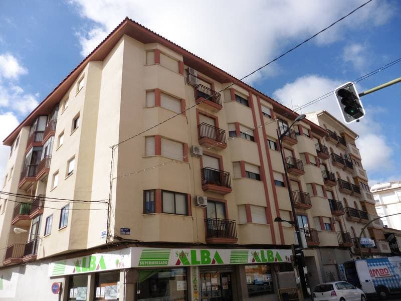 VIVIENDA CON OCUPANTES, SE DESCONOCE SI TIENEN ALGUN TIPO DE CONTRATO DE ARRENDAMIENTO - Imagen 1