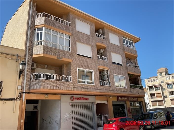 Finca nº 62020: Primero: Que al tomo 1125, libro 414, folio 157, figuran las inscripciones 1ª y 2ª de la finca registral 62020 del Ayuntamiento de Requena - Imagen 1