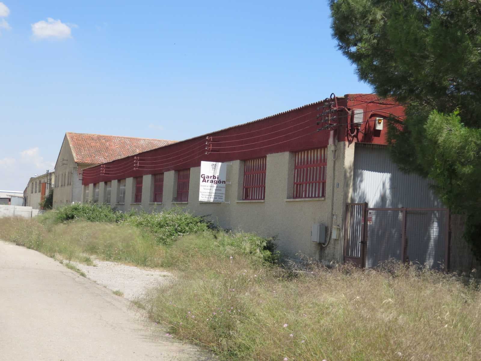 Nave industrial sita en el término municIpal de Zuera, en c/ Luxemburgo nº 6.