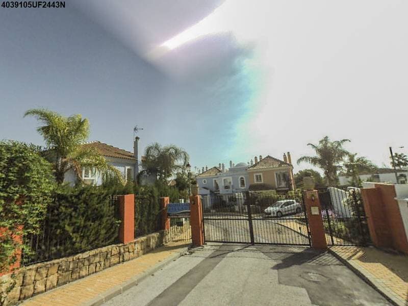 VIVIENDA. UR/ NUEVA ANDALUCIA, 49. 29660 - MARBELLA (MALAGA) 100% pleno dominio privativo. Requerimientos de ocupantes notificados en Septiembre de 2024, la vivienda está habitada aunque sin mediar contrato de arrendamiento. Visita realizada en Novie - Imagen 1