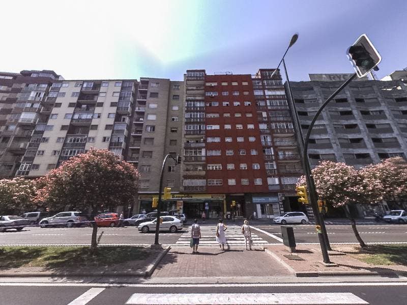 Piso segundo B exterior, en la segunda planta superior, que forma parte de la casa en Zaragoza en la Avenida de Navarra nº 57- 59.