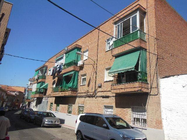 FINCA REGISTRAL 2245 DE PARLA- FINCA ANTIGUA 26958 EN CONDICION DE VIVIENDA HABITUAL, VALORADOS EN LA SUMA DE 150.651€ DESCRIPCION; ‘’ URBANA: NUMERO DOCE, VIVIENDA BAJO NUMERO TRECE, EN PLANTA BAJA DE LA CASA SEÑALADA CON EL NUMERO CINCO, DE LA CALL - Imagen 1