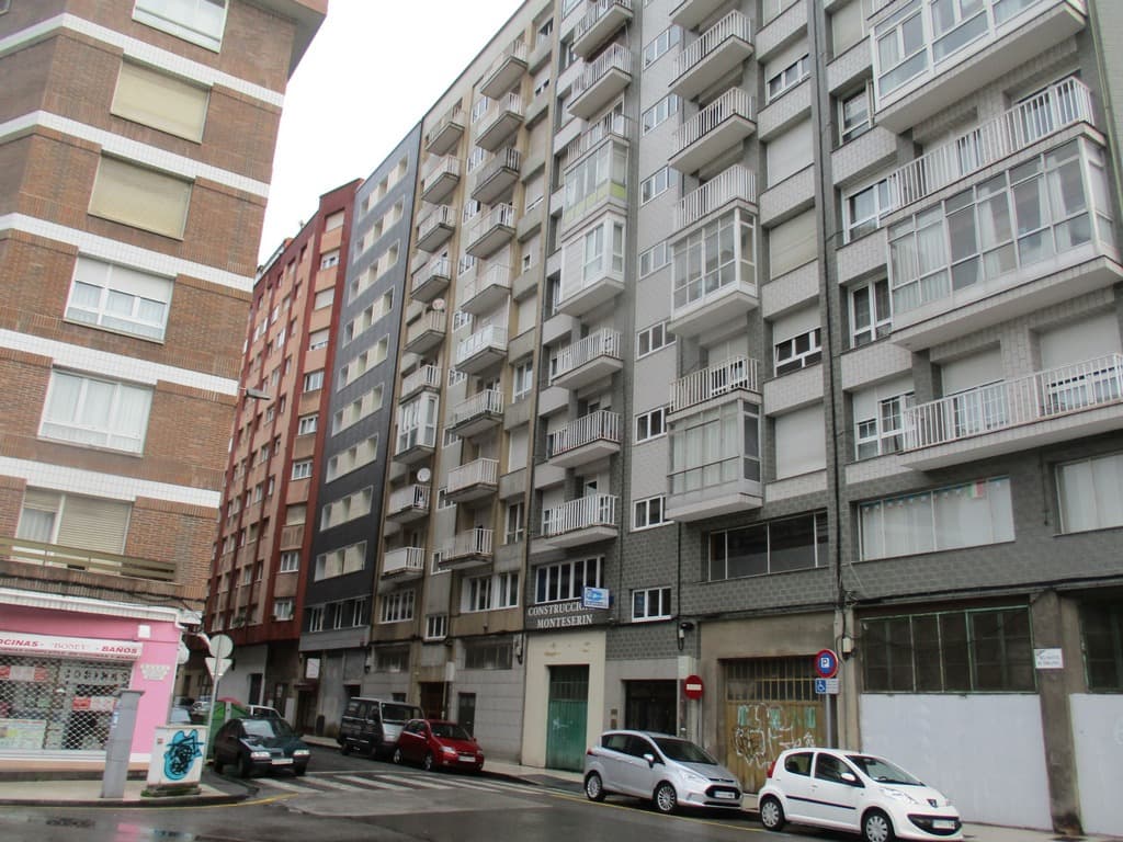 Vivienda inscrita en el Registro de la Propiedad número dos de Gijón, al Tomo: 1754, Libro: 929, Folio: 85, finca número 1484/A, - Imagen 1
