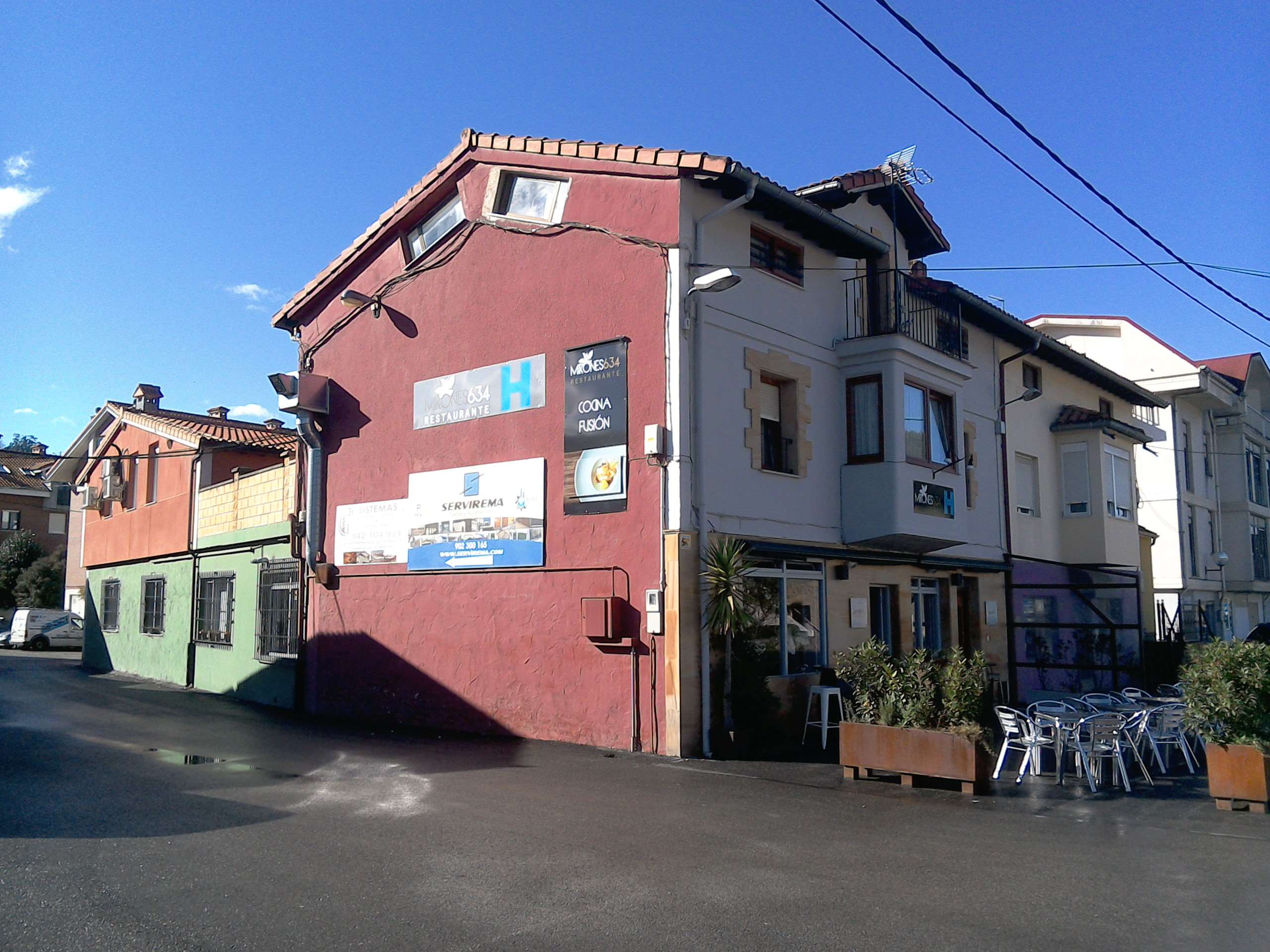 VIVIENDA Y GARAJE EN POMALUENGO