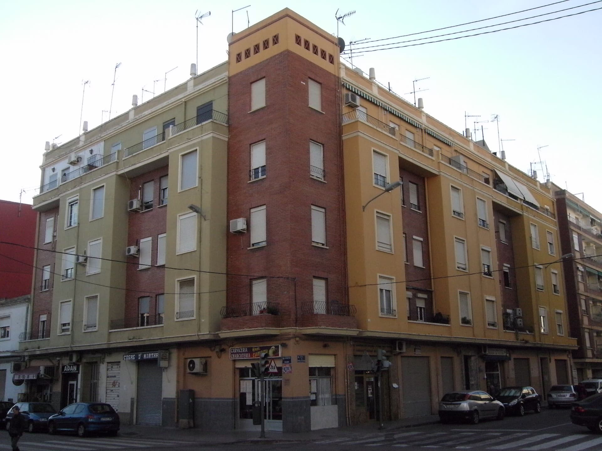 Finca nº 5663 de Valencia, Sección 3ªB de Afueras, inscrita al folio 62 del tomo 2070, libro 51 del Registro de la Propiedad de Valencia nº 8 - Imagen 1