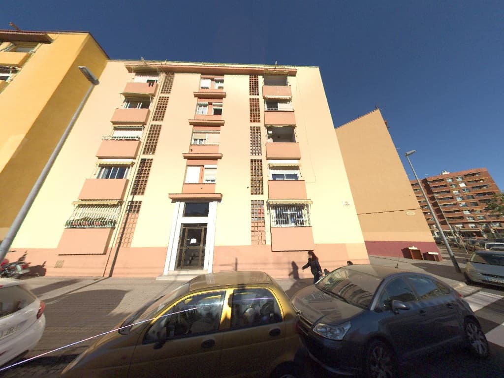 Registro de la Propiedad nº1 de Sabadell, tomo: 2057, Libro 678, Folio 28, finca número 6160 . CRU 08100000018837 REFERENCIA CATASTRAL: 4815808DG2041A0008XQ