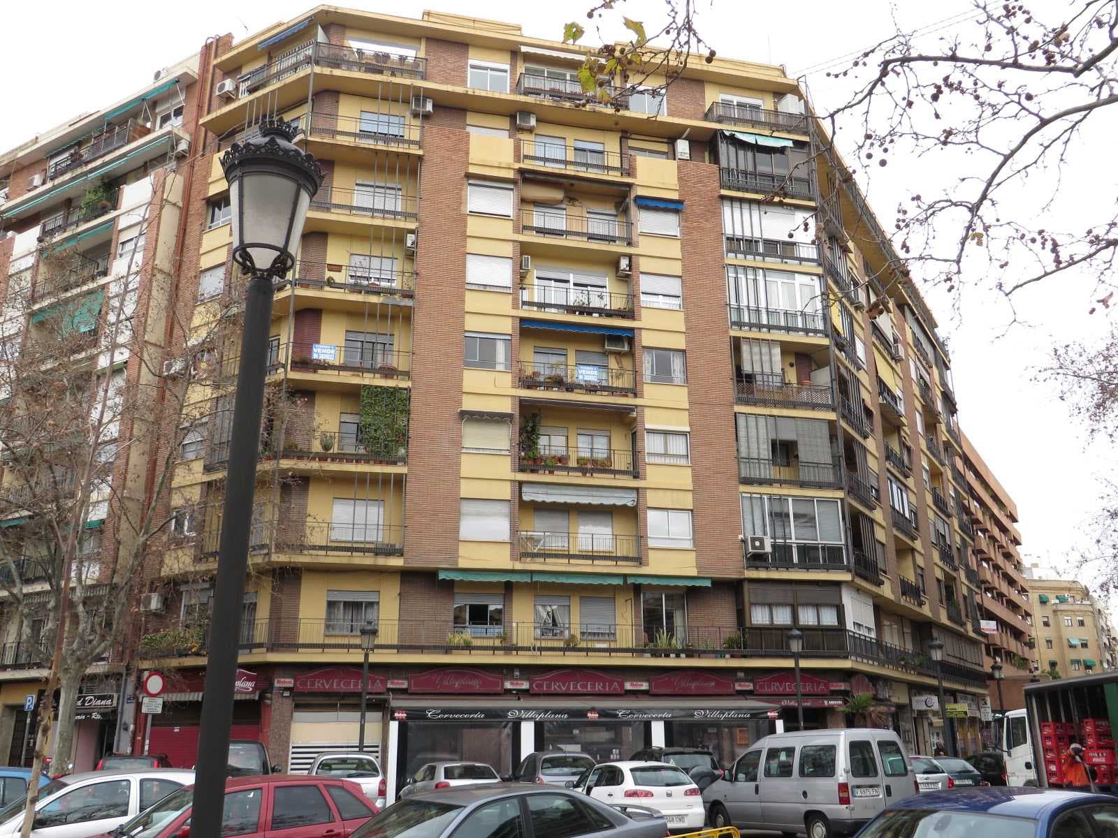 Urbana sita en la calle DOCTOR SANCHIS SIVERA Nº 24 PLANTA 1 PUERTA 2. 46008-VALENCIA