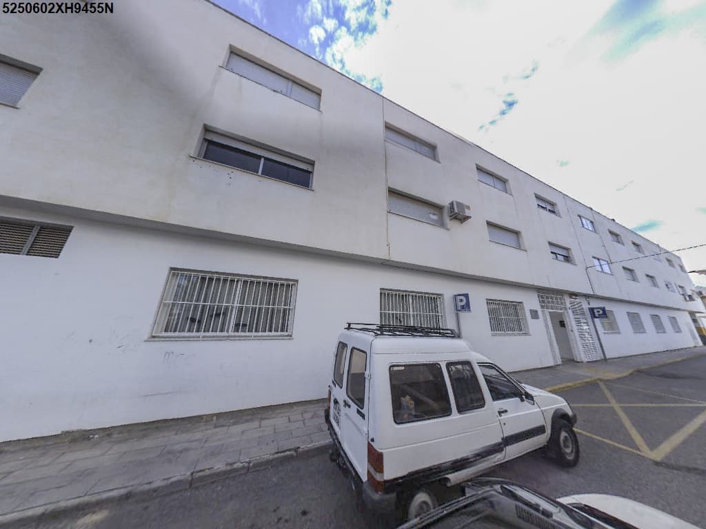 CL AV BARITONO ALMODOVAR 94 1 7 - Imagen 1
