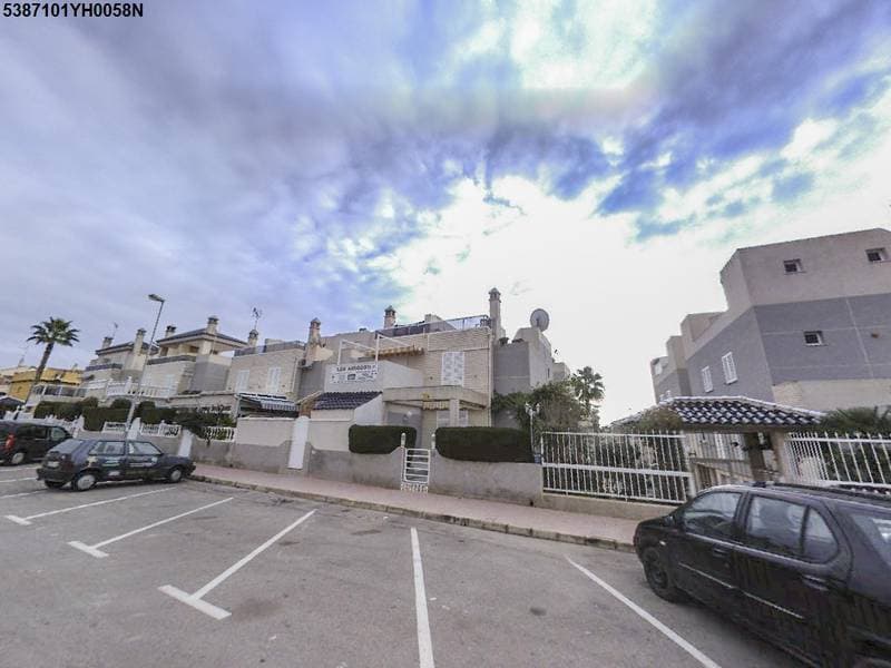 Vivienda del Bloque I, Fase I, número UNO, del CONJUNTO RESIDENCIAL SOL Y SAL, término de Torrevieja, Provincia de Alicante, Hacienda Manguilla del Torrejón, Plan Parcial Torreblanca, Manzana UNO, parcela de terreno que es parte de Las Parcelas BQ-DO - Imagen 1
