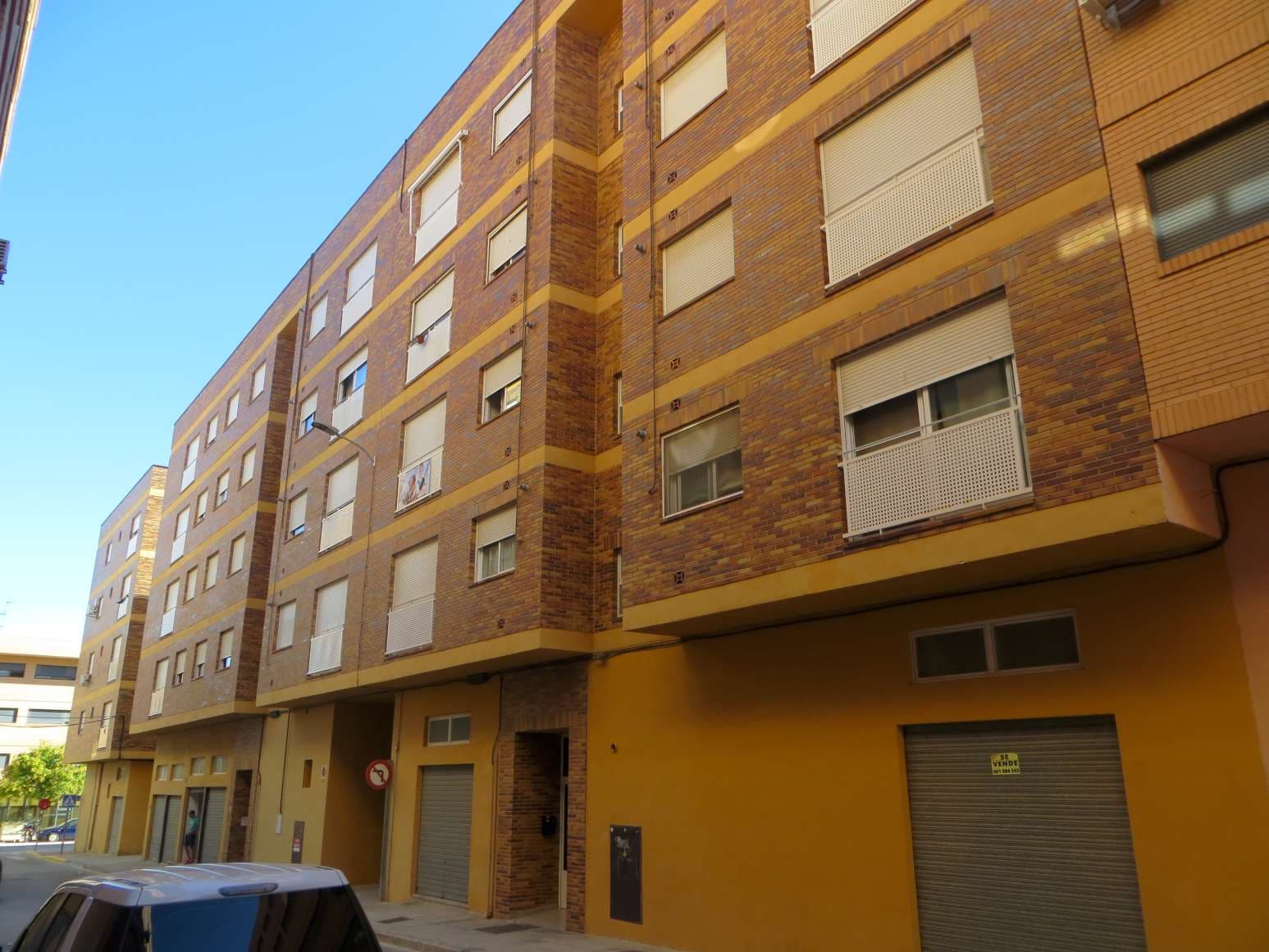 Vivienda número 9, en segunda planta de alturas. Tipo C. Superficie construida 85,80 m2. Cuota participación 4,10 centésimas.