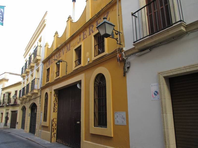 FINCA NÚMERO 20223 , inscrita en el Registro de la Propiedad nº1 de Jerez de la Frontera, al tomo 1820, libro 143, folio 143. - Imagen 1