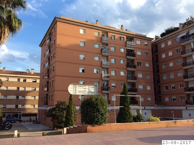 ELEMENTO NUMERO DIECISEIS.- VIVIENDA PLANTA SEGUNDA, PUERTA SEXTA, BLOQUE A, del edificio, sito en Lloret de Mar, barrio Fenals, calle I, hoy calle Ciudad de la Paz, sin numero, de superficie setenta y dos metros veinticuatro decímetros cuadrados; se - Imagen 1
