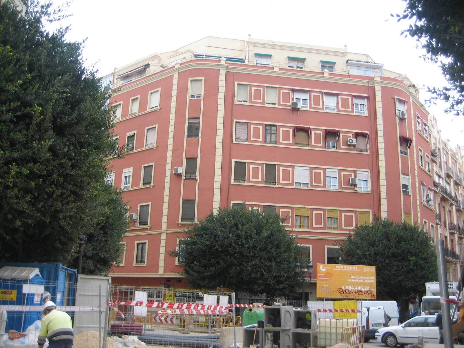 Finca urbana en término municipal de Valencia, calle Literato Azorín nº 15, piso tercero, puerta 11 - Imagen 1