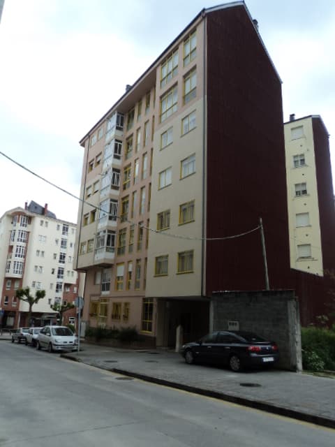 VIVIENDA SITA EN RÚA AQUILINO IGLESIAS ALVARIÑO, N.º 8 - ESC. 5 - 2.º D - 27004 - LUGO (según información catastral actualizada) - Imagen 1