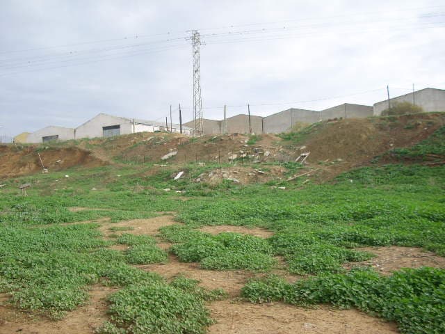 PARCELA DE TERRENO URBANA EN CALLE AGATHA CHRISTIE NÚMERO 9 SITUADA A LA ALTURA DE LA CARRETERA DE MÁLAGA A ÁLORA, KILÓMETRO 4,500. SEGÚN CATASTRO CALLE MAURITANIA NÚMERO 30.