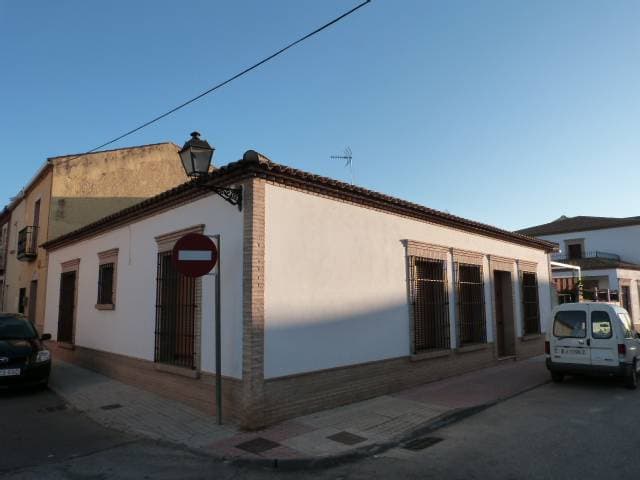 FINCA URBANA de MARMOLEJO: Finca inscrita con número 21.115 en el Registro de la Propiedad de Andújar, en el tomo 2798, en el folio 191 del libro 270. - Imagen 1