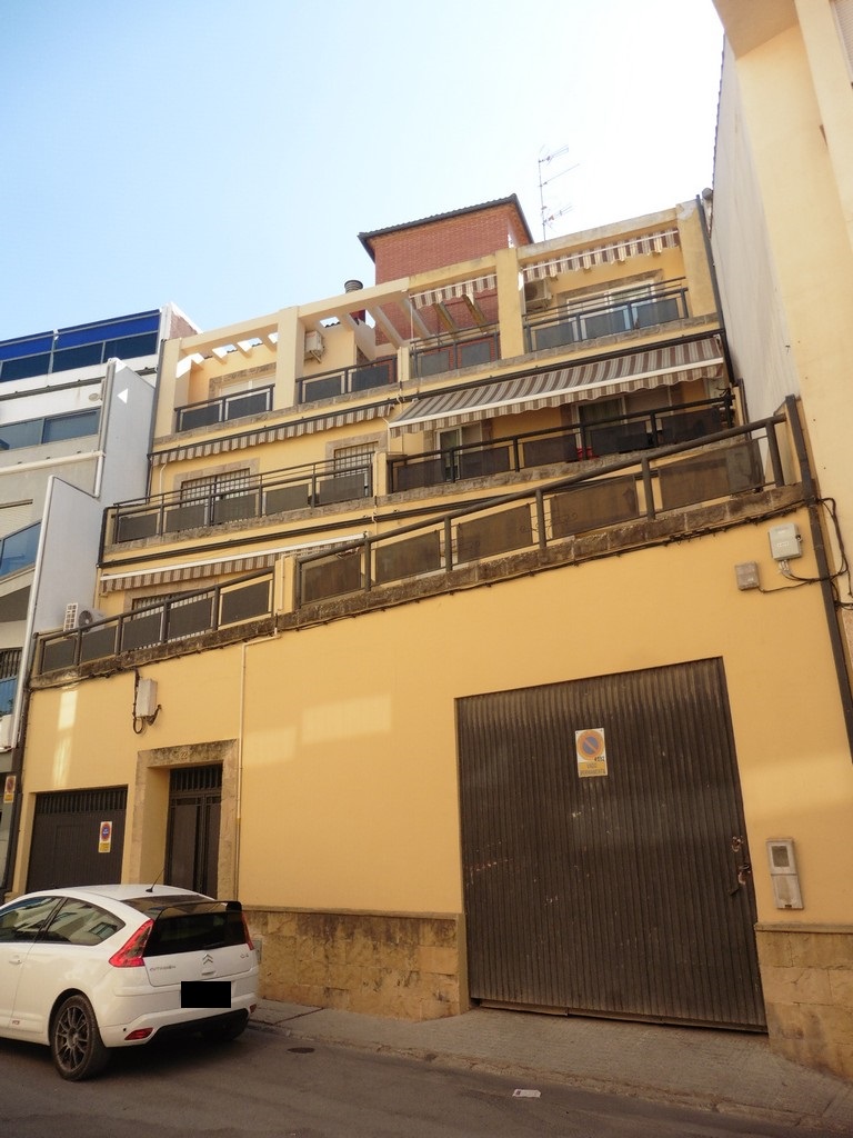 CL GIRALDA 22 1 -1 04 - Imagen 1