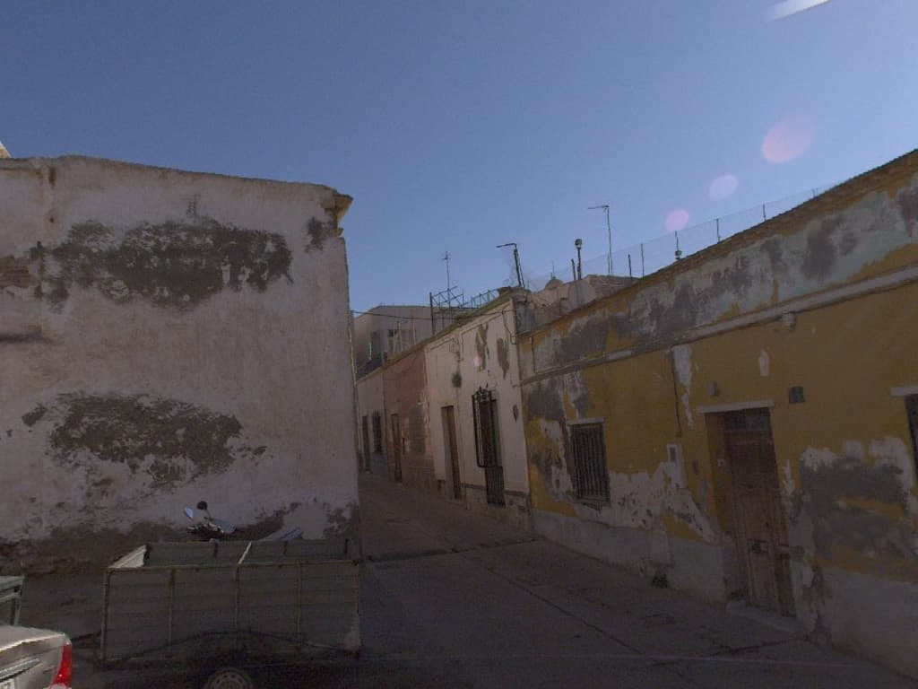 CASA SITA EN CALLE MÚSICA Nº7 DE ALMERÍA. CON UNA SUPERFICIE CONSTRUIDA DE 85,62 METROS CUADRADOS. - Imagen 1