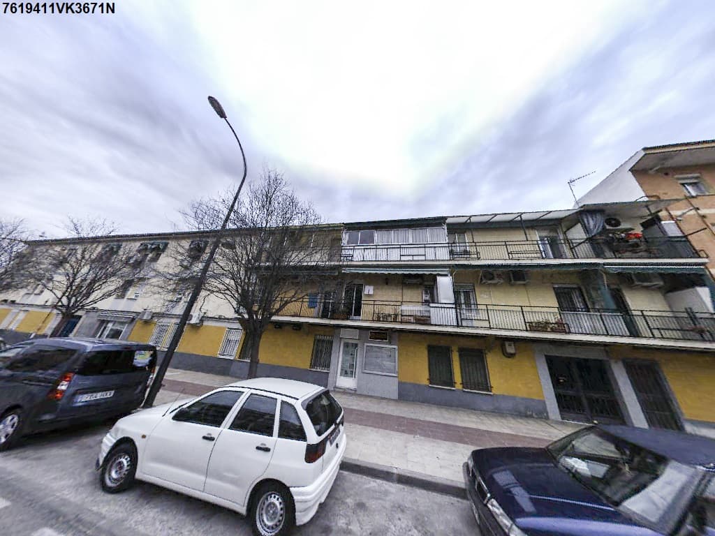 Vivienda Bajo, Letra J, Exterior, situada en planta Baja, ntegrante de la Casa números treinta y tres y treinta y cinco, antes número cuarenta y cinco, de la Calle Ferrocarril, de esta villa de Getafe (Madrid). - Imagen 1