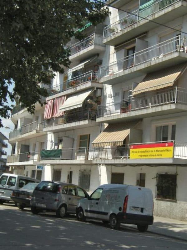 Finca urbana , entidad nº 9 de orden, Vivienda letra A de la plata piso 4º del edificio sito en Vilatenim, Urbanización "Marca de l'Ham", con acceso por la escalera que está señalada de nº 19, en la calle H, hoy término de Figueres, calle Aquari, nº - Imagen 1
