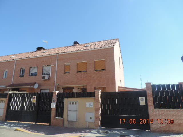 Vivienda unifamiliar en Calle Argentina 4 - Alovera - Imagen 1