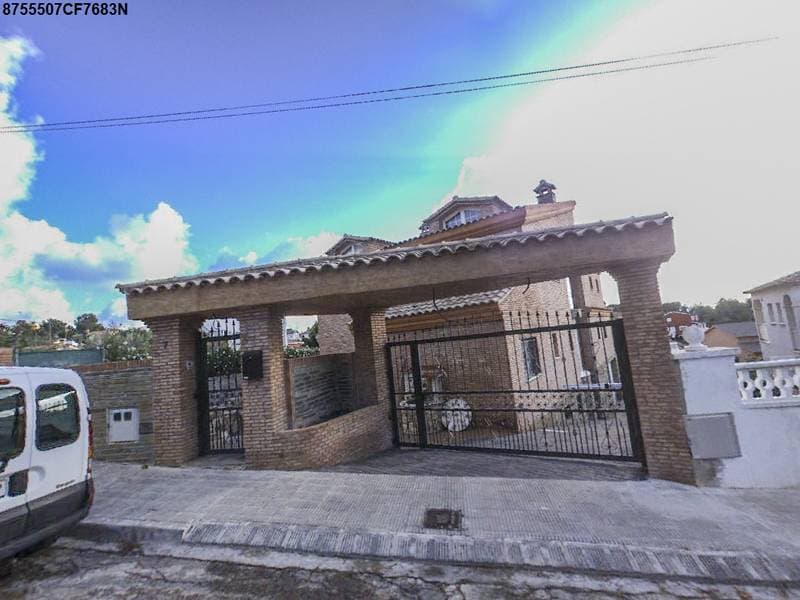 VIVIENDA UNIFAMILIAR - Imagen 1