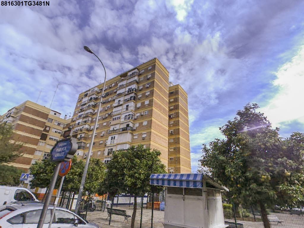 Finca registral nº 14.040 situada en la Avenida Parque Amate 2 Planta 9 Puerta 1 Código Postal 41006 Sevilla. - Imagen 1
