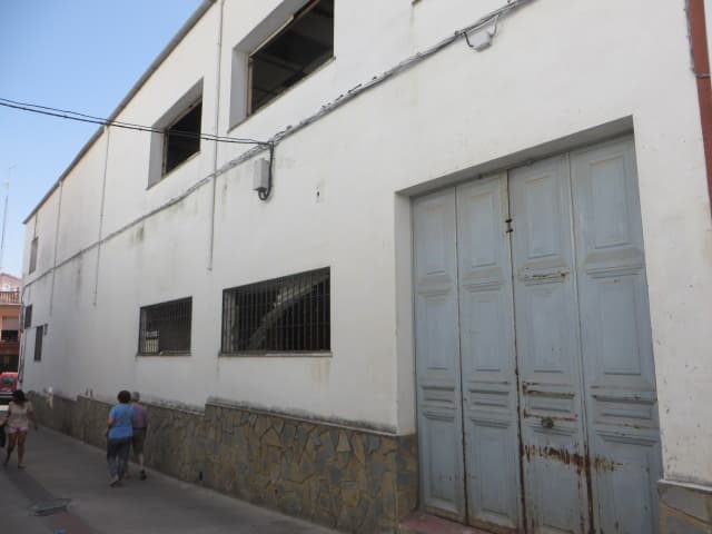 CL CANTILLO 6