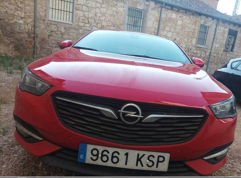 TURISMO NACIONAL/IMPORTACION OPEL INSIGNIA GRAND SPORT - Imagen 1