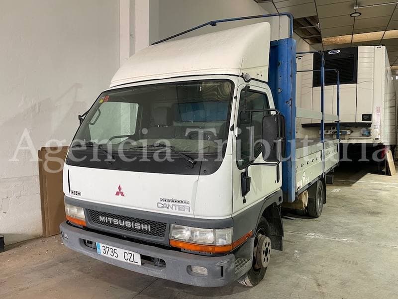 CAMION CAJA MITSUBISHI CANTER - Imagen 1