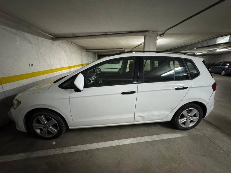 TURISMO NACIONAL/IMPORTACION VOLKSWAGEN GOLF SPORTSVAN - Imagen 1