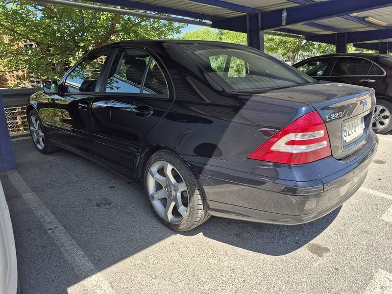 TURISMO NACIONAL/IMPORTACION MERCEDES C 220 CDI - Imagen 1