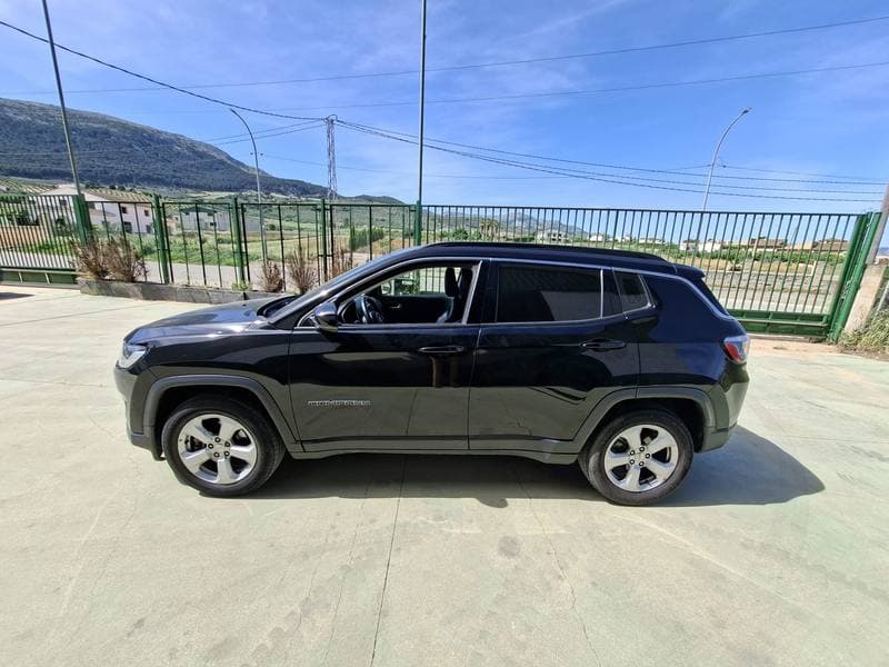 TURISMO NACIONAL/IMPORTACION JEEP COMPASS - Imagen 1